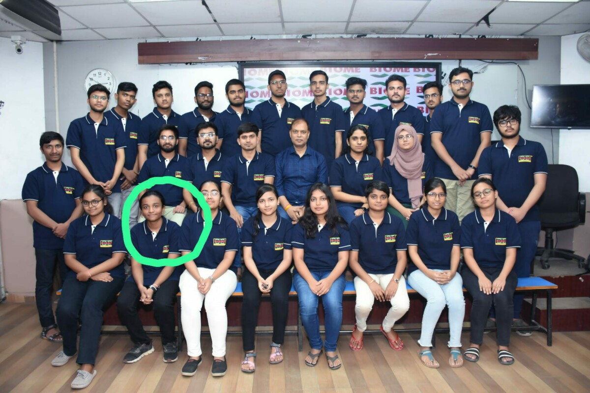 Psychographic Society - बायोम की राखी बनी नीट झारखण्ड टॉपर , संस्थान ने रिजल्ट के पहले ही जारी की थी तस्वीर Psychographic Society - बायोम की राखी बनी नीट झारखण्ड टॉपर , संस्थान ने रिजल्ट के पहले ही जारी की थी तस्वीर
