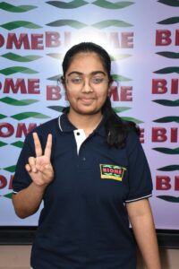 Psychographic Society - बायोम की राखी बनी नीट झारखण्ड टॉपर , संस्थान ने रिजल्ट के पहले ही जारी की थी तस्वीर Psychographic Society - बायोम की राखी बनी नीट झारखण्ड टॉपर , संस्थान ने रिजल्ट के पहले ही जारी की थी तस्वीर